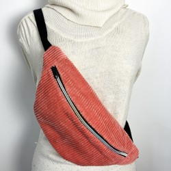 Sac banane Femme en velours côtelé rose - Fait main en France - modèle unique