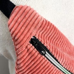 Sac banane Femme en velours côtelé rose - Fait main en France - modèle unique