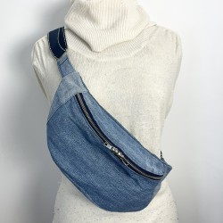 Sac banane Femme en jeans up-recyclé - Fait main en France - modèle unique