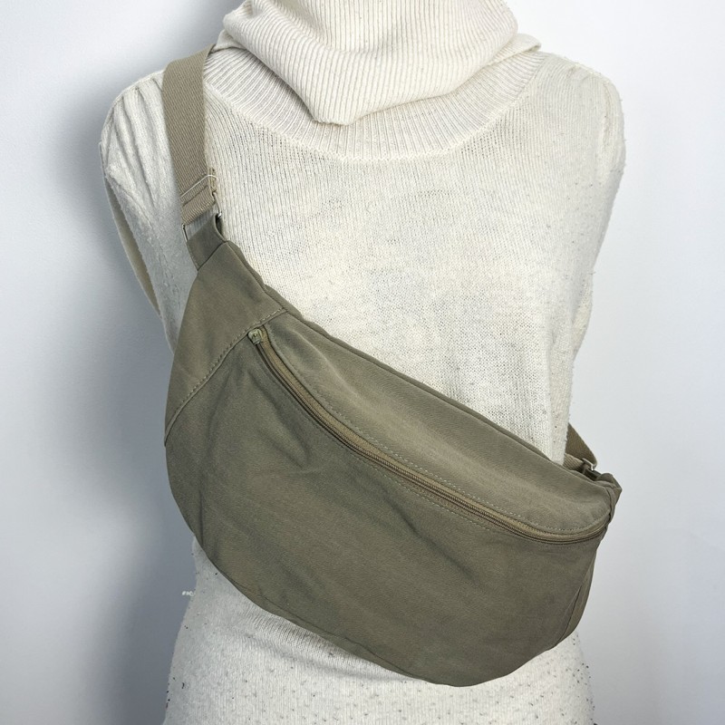 Sac banane en jean up-recyclé - Fait main en France - modèle unique