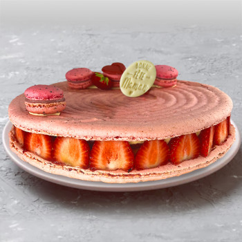 Macaron gâteau parfum fraise - Création originale pour la fête des Mères - Boulangerie Cornuault - Mougon