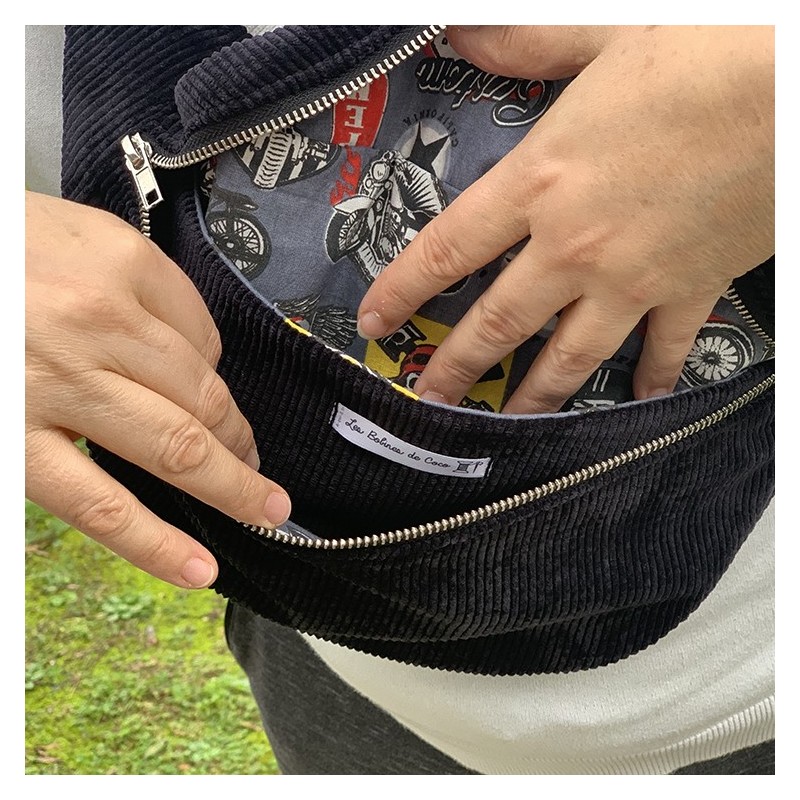 Sac banane Femme en tissu velours cottelé noir - Fait main en France - modèle unique