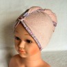 Serviette cheveu en éponge rose et liseret coordonné - Pou enfant - Une création Les Bobines de Coco