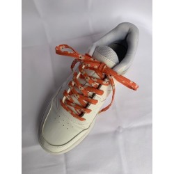 Lacets oranges/fleurs blanches pour chaussures ou baskets